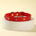 Load image into Gallery viewer, Collier en cuir durable avec rivet pour chat - Oscar et Plume
