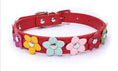 Charger l'image dans la visionneuse de la galerie, Collier en cuir durable motif Fleurs (1 rang) Oscar et Plume Rouge / XS
