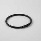 Collier en cuir pour chat noir, design élégant avec fermoir facile à utiliser