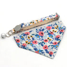Collier et bandana petit chien avec motif floral multicolore signé Oscar et Plume