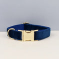 Charger l'image dans la visionneuse de la galerie, Collier en velours personnalisable Oscar et Plume Collier Bleu marine / XS
