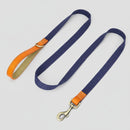 Laisse bleu marine avec poignée en cuir orange collier et laisse personnalisable chien Oscar et Plume
