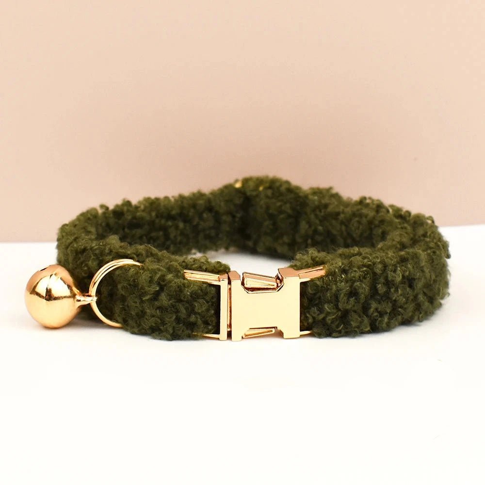 Collier fourrure avec clochette personnalisable pour chien et chat Oscar et Plume Vert / S