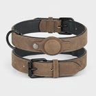Collier pour chien Airtag en cuir marron avec boucle noire et logement pour Airtag