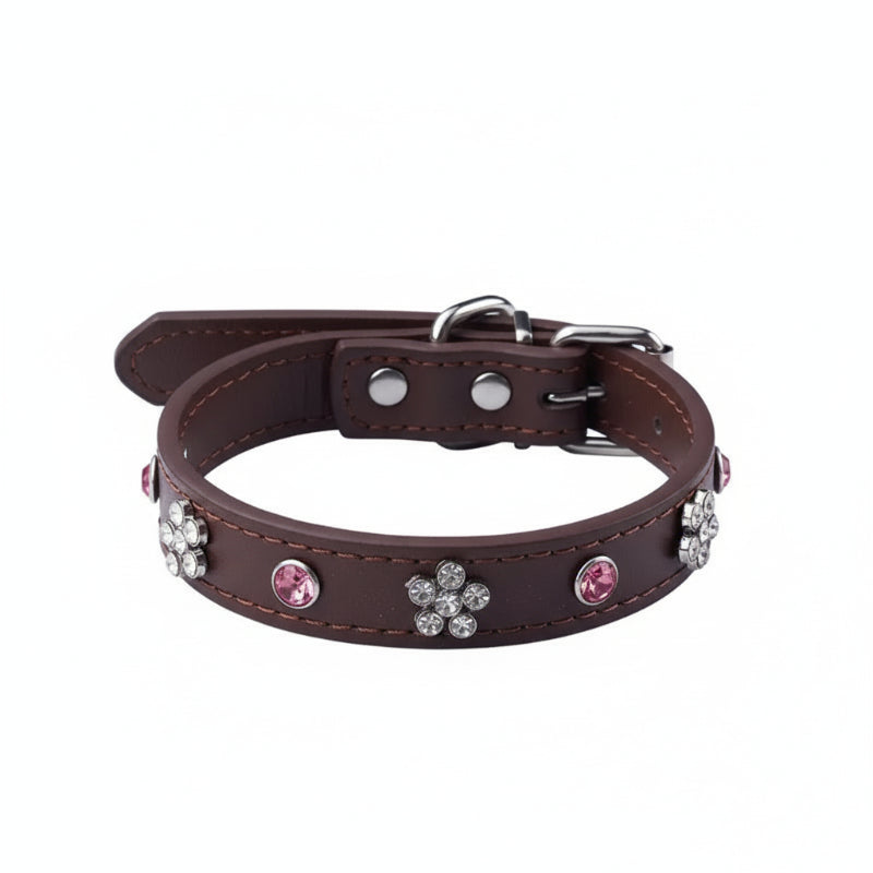 Collier simili cuir petit chien décoré de fleurs en strass rose et transparent