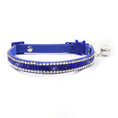 Load image into Gallery viewer, Collier strass et clochette en daim durable pour chat Oscar et Plume Bleu - 2 rangées / XS
