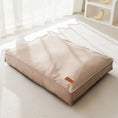 Load image into Gallery viewer, Coussin déhoussable pour chien Oscar et Plume Beige / L
