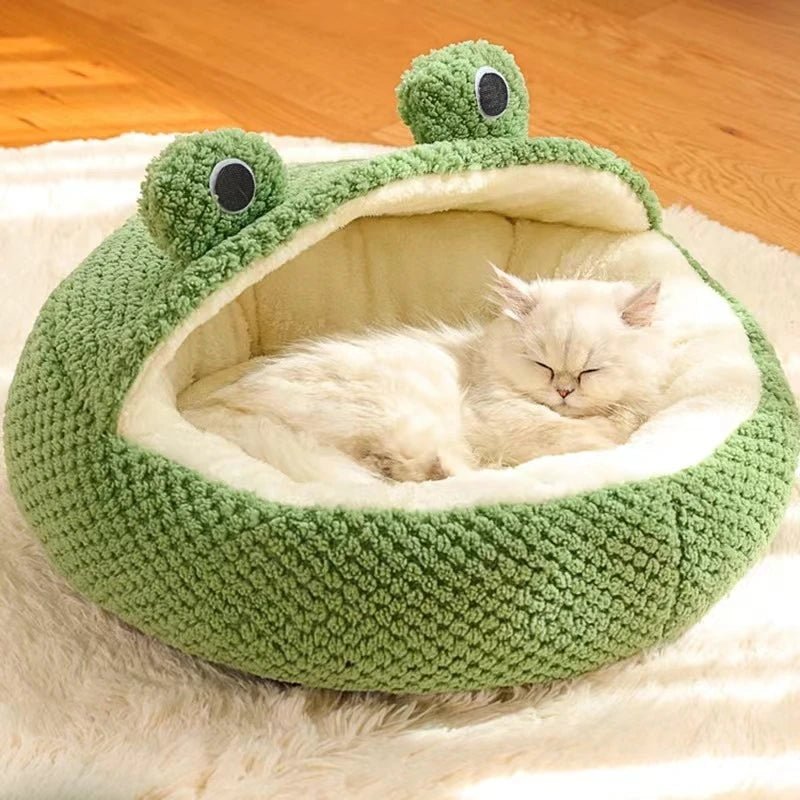 Coussin en cocon pour chat, les grenouilles sont de sortie Oscar et Plume