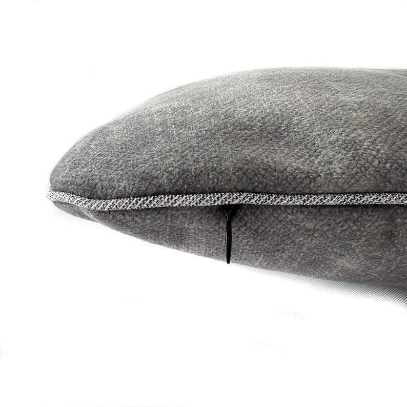 Coussin en velours gris imperméable pour chien et chat Oscar et Plume