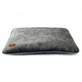 Load image into Gallery viewer, Coussin en velours gris imperméable pour chien et chat Oscar et Plume XS
