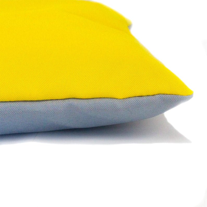 Coussin imperméable pour chien ou chat Oscar et Plume XS / Jaune