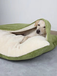 Charger l'image dans la visionneuse de la galerie, Coussin sac de couchage pour les petits et grands chiens - Oscar et Plume
