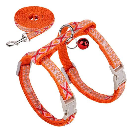 Ensemble harnais et laisse orange avec motifs géométriques et clochette rouge pour petits animaux par Oscar et Plume