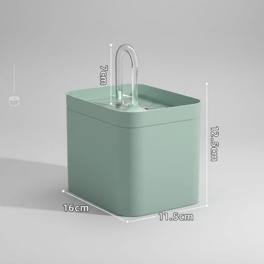 Fontaine à eau silencieuse pour chat en silicone vert avec un design moderne et compact