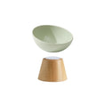 Cargar la imagen en la vista de la galería, Gamelle pour chat en céramique verte avec un support en bois élégant pour un design moderne
