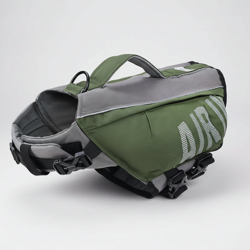 Gilet de sauvetage airbag pour chien en vert avec sangles réglables et logo réfléchissant