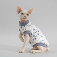 Load image into Gallery viewer, T-shirt confortable pour chat en coton doux avec motifs ludiques pour animaux de compagnie
