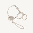 Charger l'image dans la visionneuse de la galerie, Harnais réglable pour chat de Oscar et Plume avec laisse assortie pour promenade confortable
