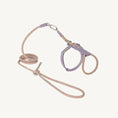 Charger l'image dans la visionneuse de la galerie, Harnais réglable pour chat en violet avec laisse assortie pour une promenade confortable

