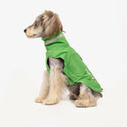 Imperméable pour chien vert vif avec réflecteurs pour une visibilité optimale par Oscar et Plume