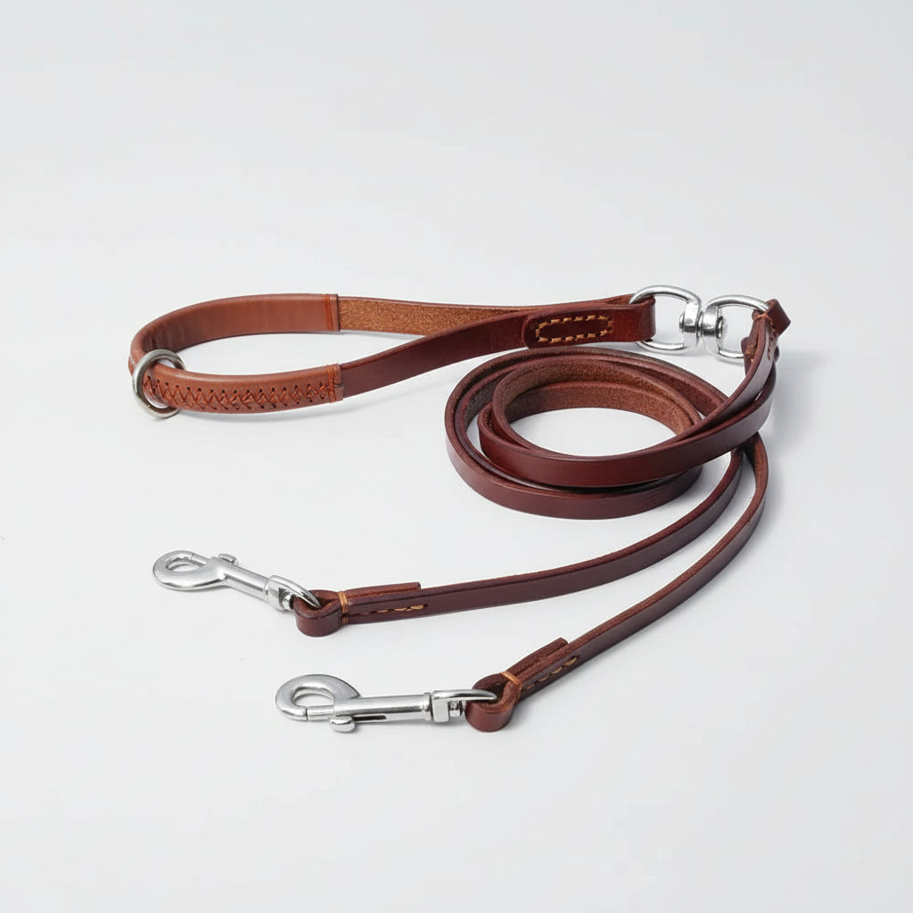 Laisse double pour chien en cuir marron avec doublure douce et attaches métalliques durables