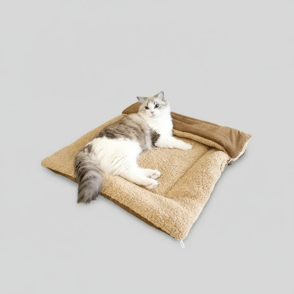 Lit polaire pour chat doux et confortable, parfait pour les moments de repos des félins