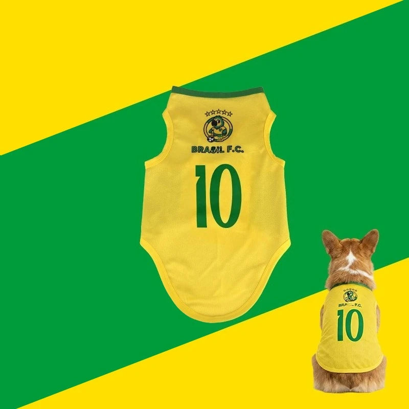 Maillot de football pour chien jaune avec le numéro 10 et logo du Brasil F.C.