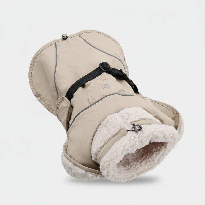 Manteau chaud pour lévrier en beige avec doublure en fausse fourrure et système de fermeture ajustable