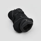 Manteau chaud pour lévrier noir avec doublure en fourrure pour les journées froides