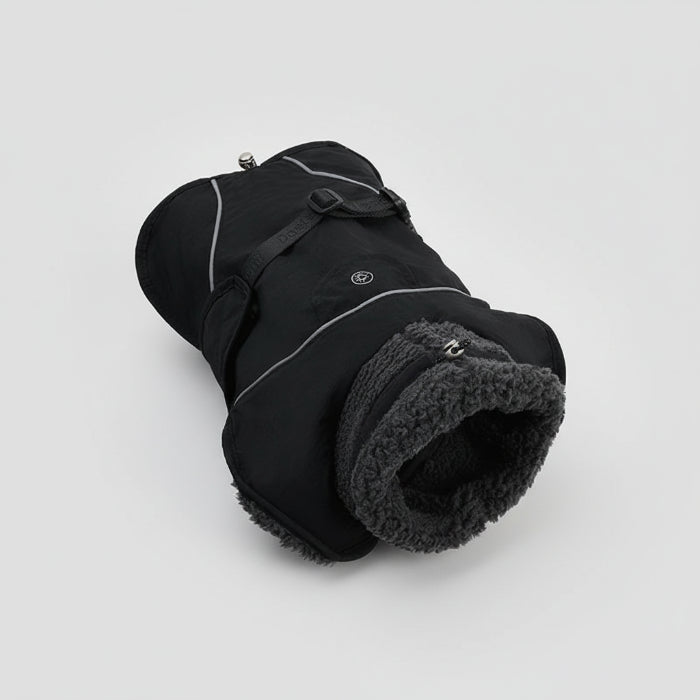 Manteau chaud pour lévrier noir avec doublure en fourrure pour les journées froides