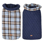 Manteau réversible pour chien Oscar et Plume avec côté carreaux bleu et côté matelassé bleu marine