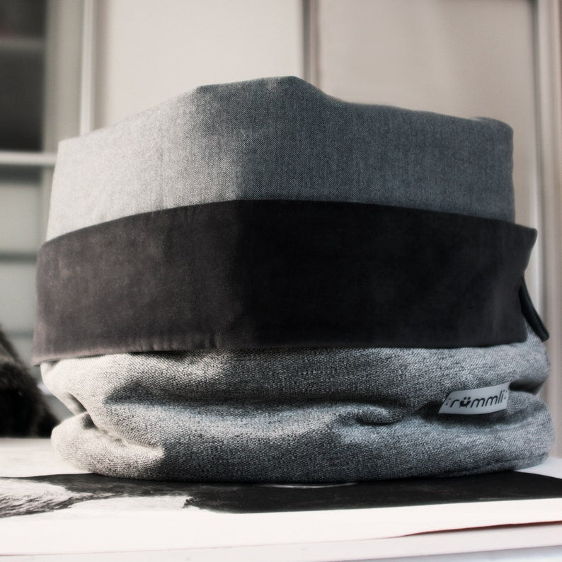 Panier chat velours gris et noir Oscar et Plume confortable et douillet pour chats