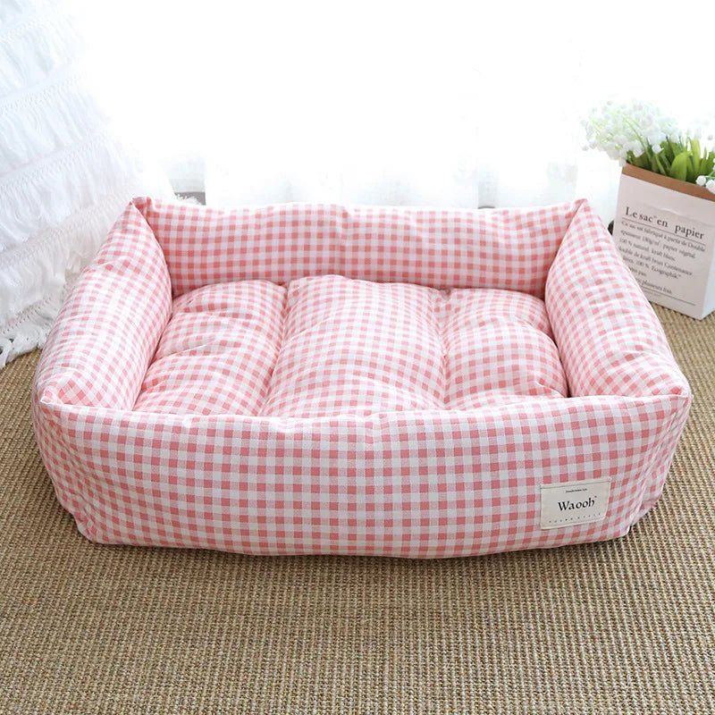 Panier vichy , coussin réversible Oscar et Plume Rose XS