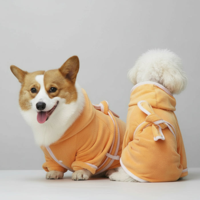 Peignoir chien avec ceinture orange pour un look élégant et confortable pour les animaux