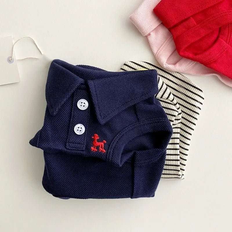 Polo chien été bleu marine avec col et boutons de la marque Oscar et Plume