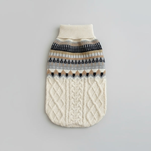 Pull col roulé pour chien en tricot beige avec motif en losange et rayures