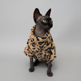 Carica l'immagine nel visualizzatore della galleria, Pull pour chat sphynx en peluche avec motif animalier pour garder votre Sphynx au chaud
