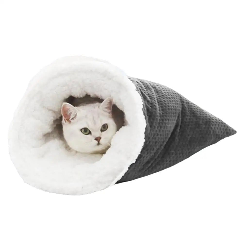 Sac de couchage doublé en peluche douce pour chat - Oscar et Plume