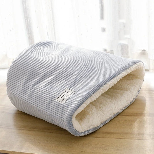 Sac de couchage pour chat en velours - Oscar et Plume