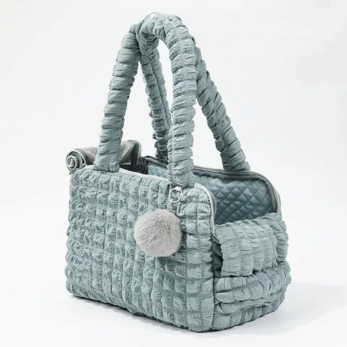 Sac de transport pour petit chien et chat en tissu matelassé bleu avec pompon décoratif