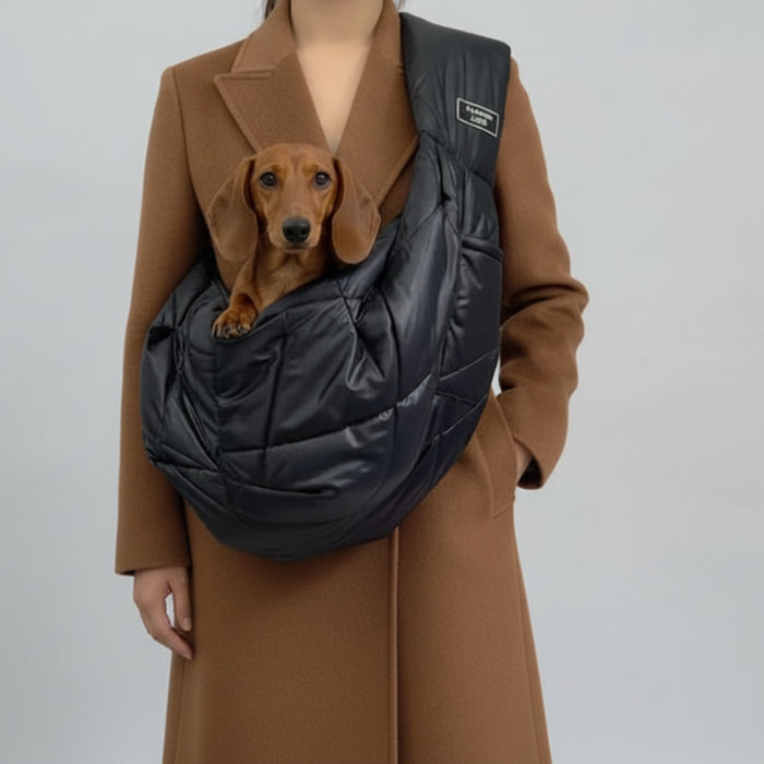 Sac de transport pour petit chien noir avec design confortable et pratique pour les balades