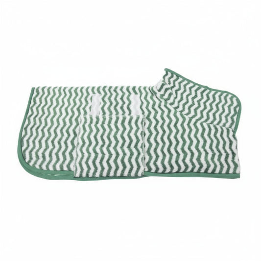 Serviette séchage chien Oscar et Plume avec motif zigzag vert et blanc pour un séchage rapide