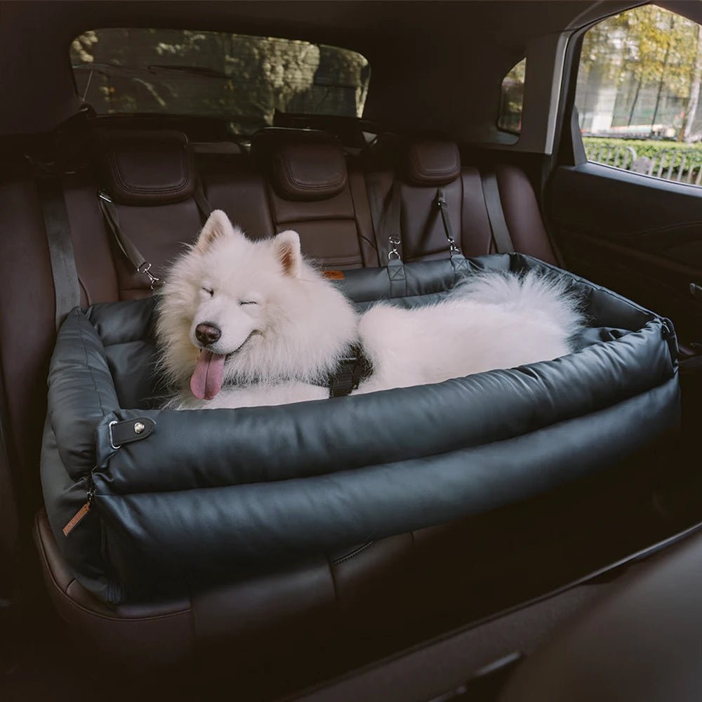 Siège de voiture grande largeur pour chien - Oscar et Plume