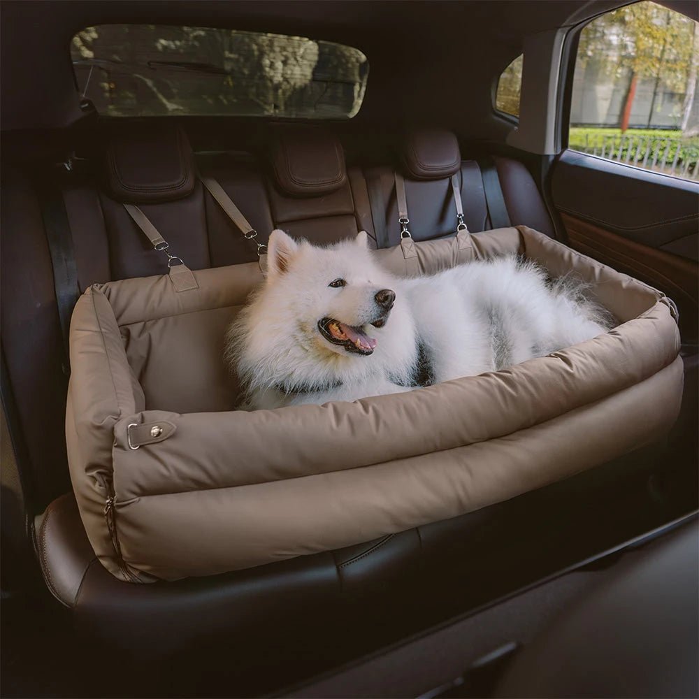 Siège de voiture grande largeur pour chien - Oscar et Plume