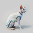 Load image into Gallery viewer, T-shirt anti UV pour chat en coton léger avec rayures et col bleu pour protéger votre animal
