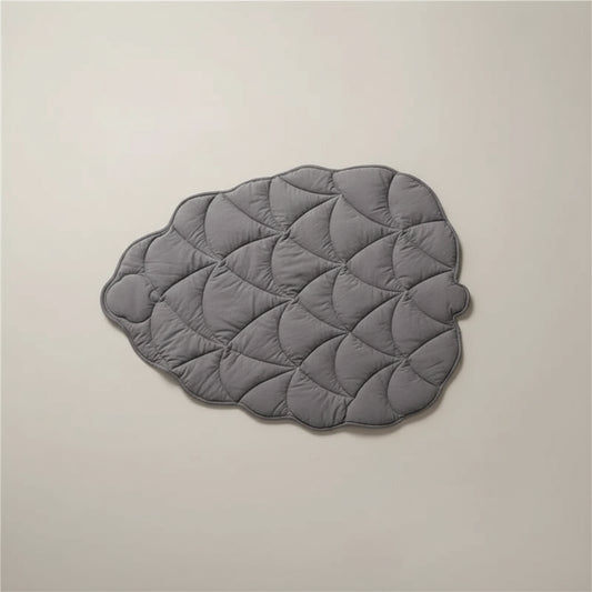 Tapis chat et chien gris foncé matelassé en forme originale pour un confort durable