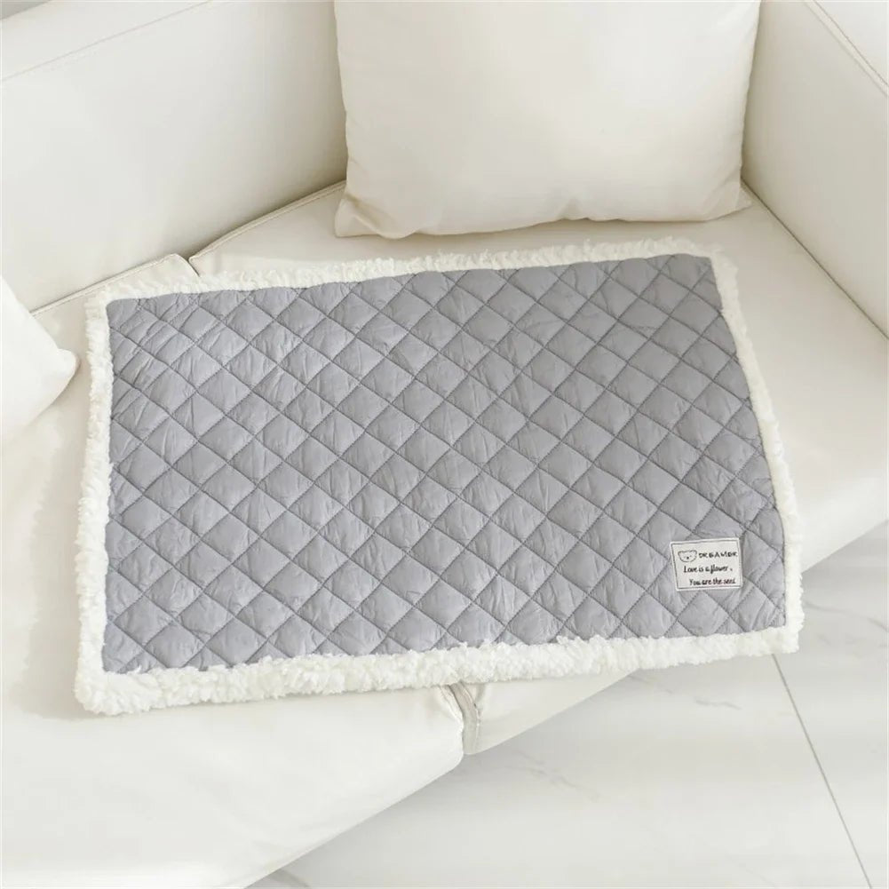 Tapis double face de couchage ou couverture pour chat et chien Oscar et Plume Gris / 60x40cm