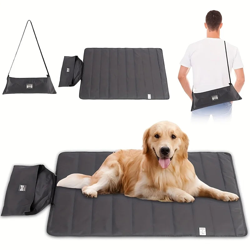 Tapis pliant pour chien Oscar et Plume avec finition robuste et sac de transport pratique