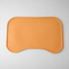 Tapis silicone gamelle orange de la marque Oscar et Plume pour protéger le sol lors des repas d'animaux