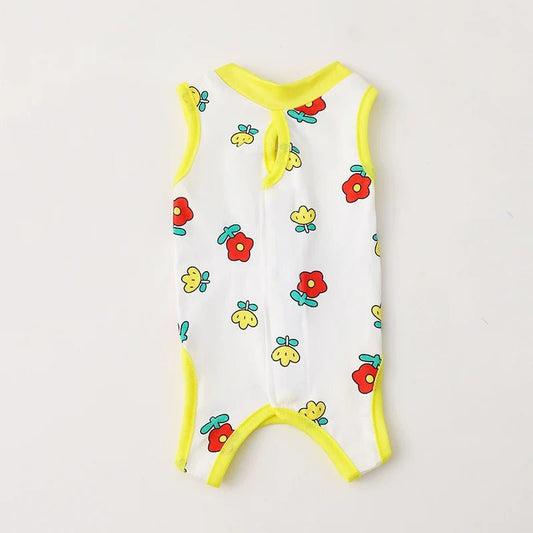 T-shirt post opération chat blanc avec imprimé fleurs colorées et bordures jaunes